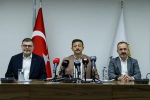 AK Parti'li Dağ, İzmir Büyükşehir Belediyesi Kentsel Dönüşüm Dairesinin" kapatılmasını değerlendirdi
