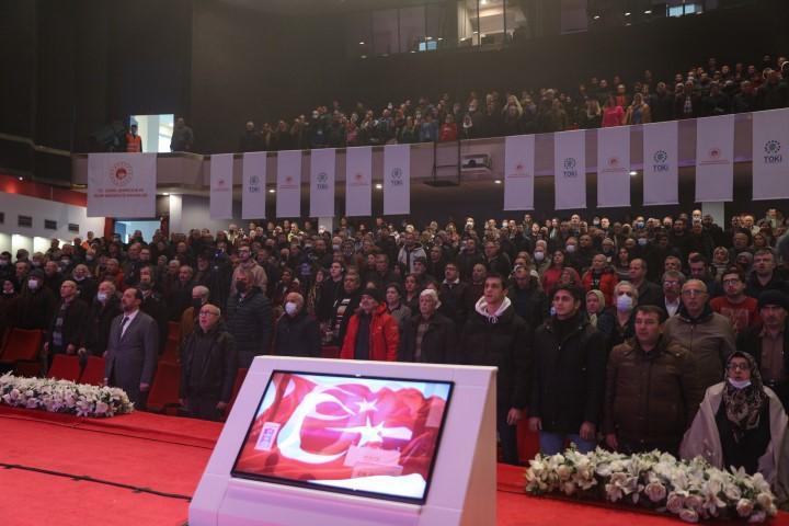 İzmir'de "İlk Evim İlk İş Yerim" projesinde kura çekimleri başladı